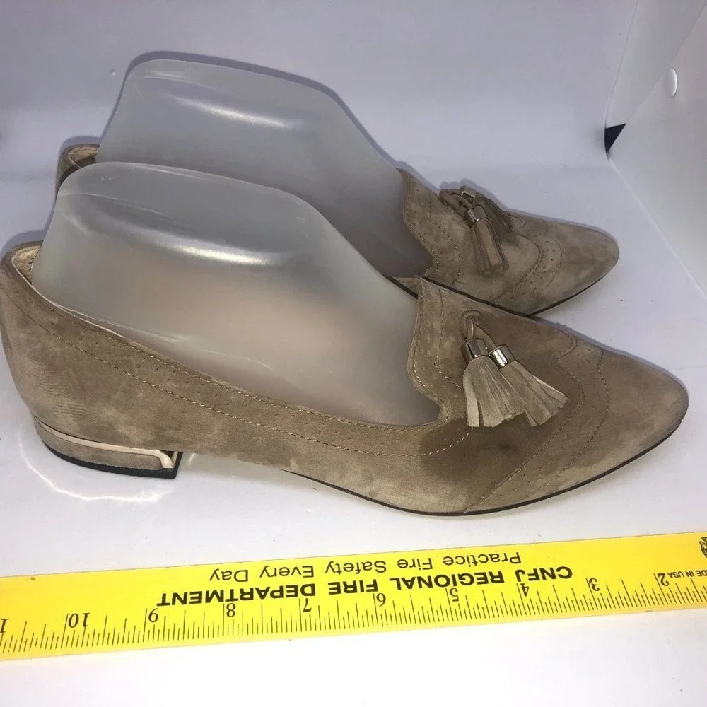 Vince Camuto Beige Suede Leather Loafers w/Tassels Women's 9M‎